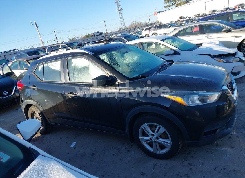 Photo 13 of 2019 Nissan Kicks S (VIN 3N1CP5CU6KL531247)
