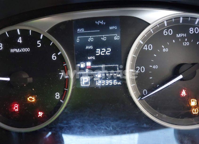 Photo 15 of 2019 Nissan Kicks S (VIN 3N1CP5CU6KL531247)