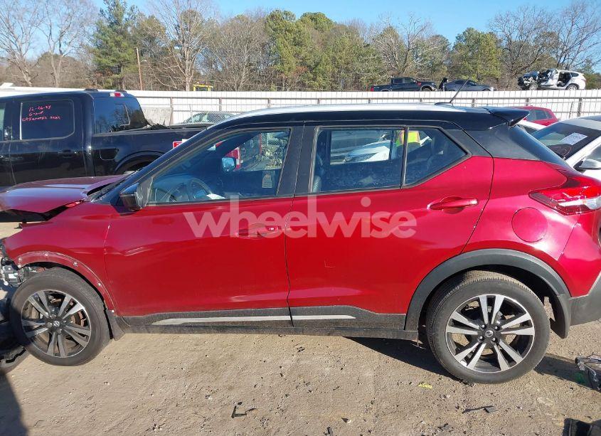 Photo 14 of 2019 Nissan Kicks SR (VIN 3N1CP5CU6KL549201)