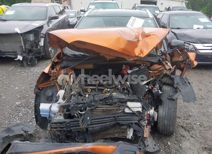 Photo 12 of 2019 Nissan Kicks SR (VIN 3N1CP5CU6KL554320)