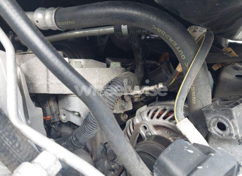 Photo 10 of 2018 Nissan Kicks SR (VIN 3N1CP5CU7JL499441)