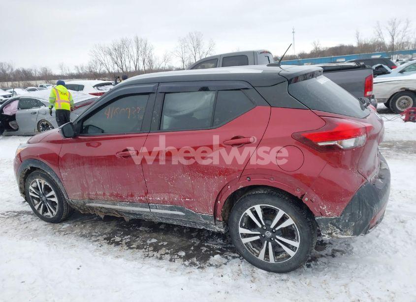 Photo 14 of 2018 Nissan Kicks S/SR/SV (VIN 3N1CP5CU7JL499486)