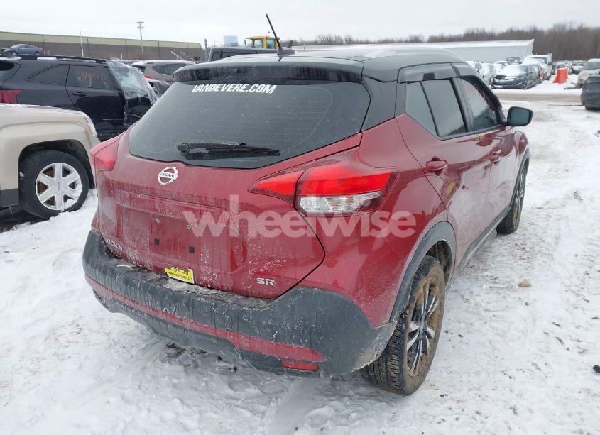 Photo 4 of 2018 Nissan Kicks S/SR/SV (VIN 3N1CP5CU7JL499486)