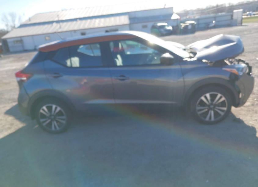 Photo 12 of 2018 Nissan Kicks SV (VIN 3N1CP5CU7JL542921)