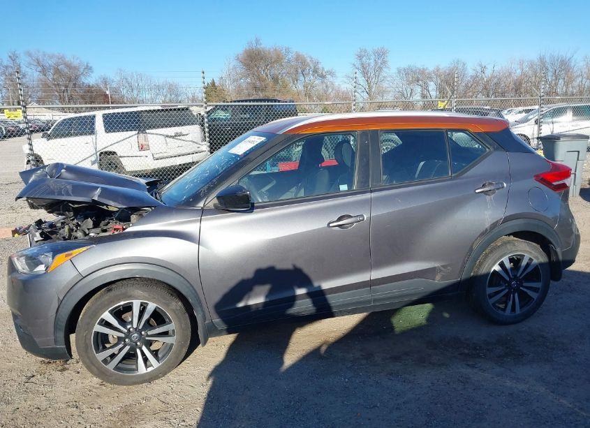 Photo 13 of 2018 Nissan Kicks SV (VIN 3N1CP5CU7JL542921)