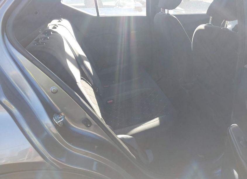 Photo 8 of 2018 Nissan Kicks SV (VIN 3N1CP5CU7JL542921)