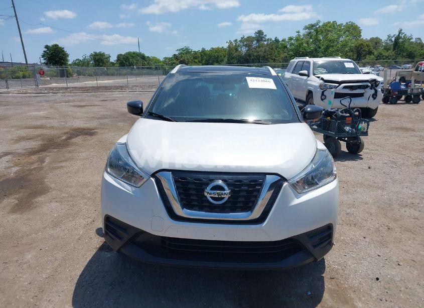 Photo 13 of 2018 Nissan Kicks SV (VIN 3N1CP5CU7JL543146)