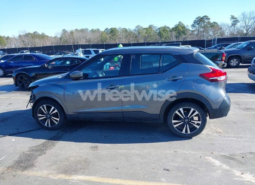 Photo 15 of 2019 Nissan Kicks SV (VIN 3N1CP5CU7KL528115)