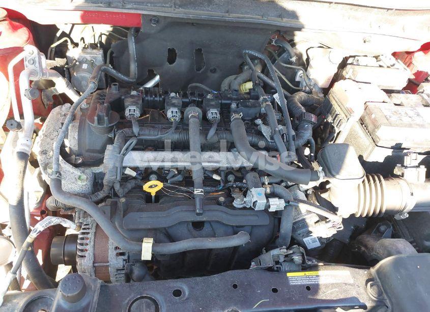 Photo 10 of 2019 Nissan Kicks SV (VIN 3N1CP5CU7KL544458)