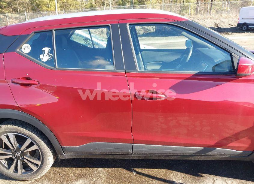 Photo 13 of 2019 Nissan Kicks SV (VIN 3N1CP5CU7KL544458)