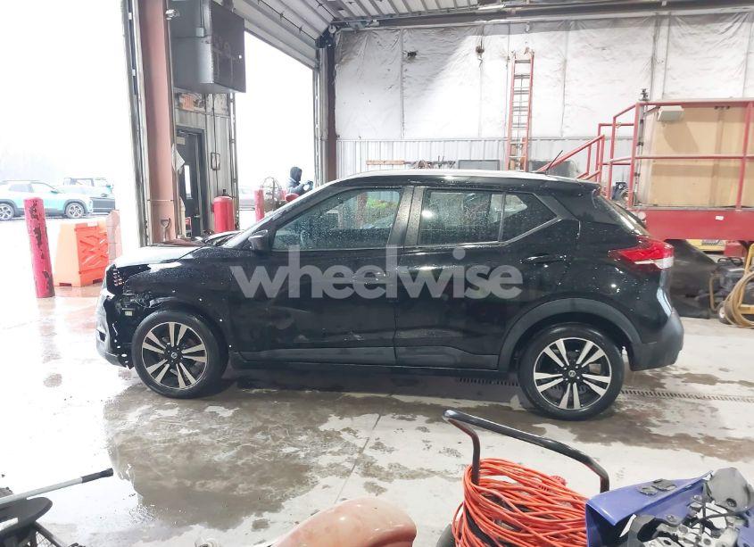 Photo 14 of 2019 Nissan Kicks SV (VIN 3N1CP5CU7KL550163)