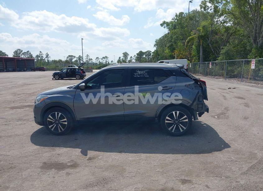Photo 15 of 2019 Nissan Kicks SV (VIN 3N1CP5CU7KL551975)