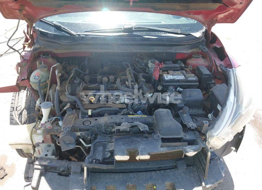 Photo 10 of 2019 Nissan Kicks SR (VIN 3N1CP5CU7KL553290)