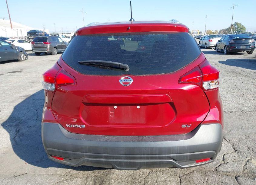 Photo 16 of 2018 Nissan Kicks SV (VIN 3N1CP5CU8JL535699)