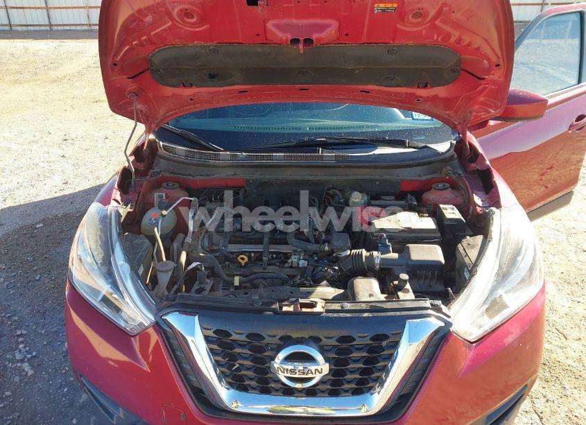 Photo 10 of 2019 Nissan Kicks SV (VIN 3N1CP5CU8KL516121)