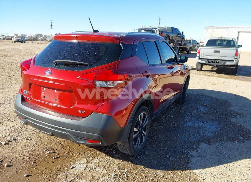 Photo 4 of 2019 Nissan Kicks SV (VIN 3N1CP5CU8KL516121)