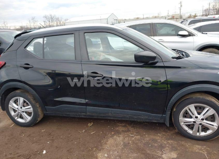 Photo 13 of 2019 Nissan Kicks S (VIN 3N1CP5CU8KL564248)