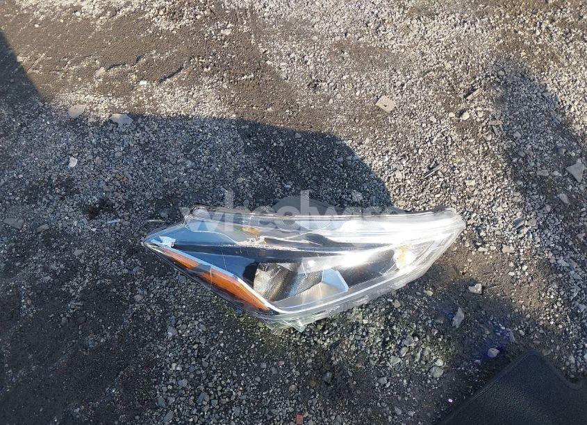 Photo 11 of 2018 Nissan Kicks SV (VIN 3N1CP5CU9JL531323)