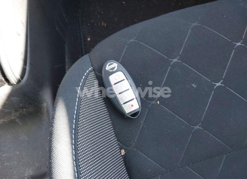 Photo 11 of 2018 Nissan Kicks SV (VIN 3N1CP5CU9JL545559)