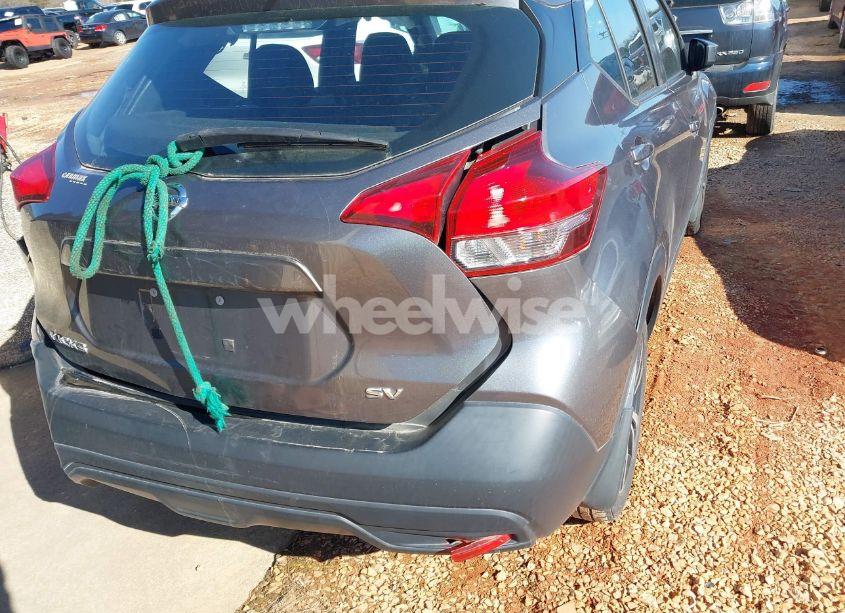 Photo 17 of 2018 Nissan Kicks SV (VIN 3N1CP5CU9JL545559)