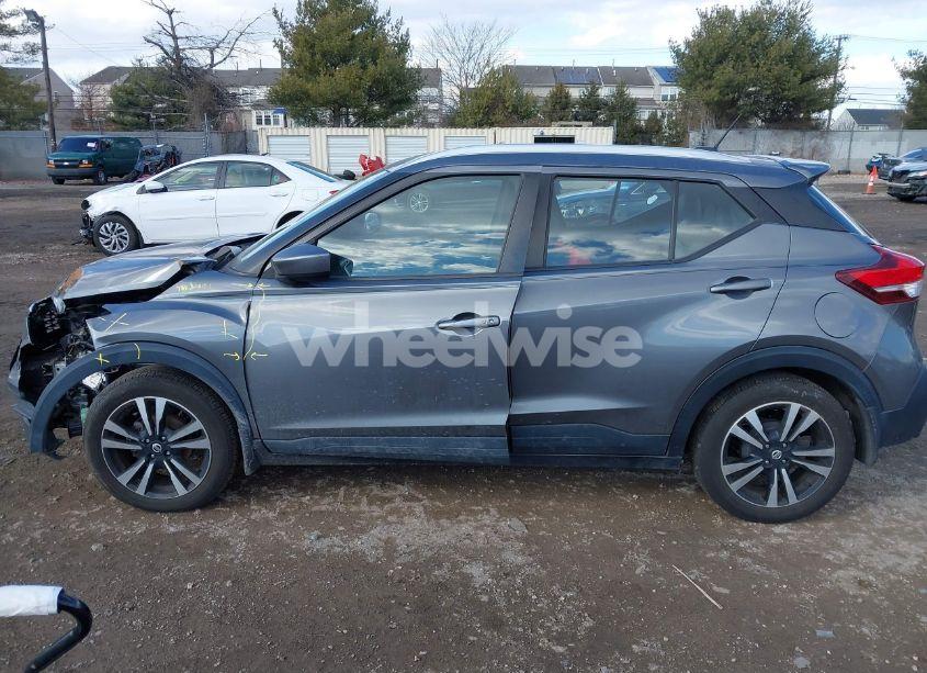 Photo 14 of 2019 Nissan Kicks SV (VIN 3N1CP5CU9KL503071)