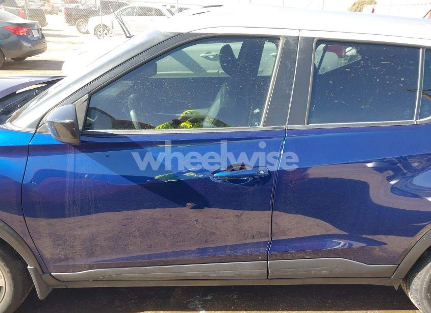 Photo 15 of 2019 Nissan Kicks SV (VIN 3N1CP5CU9KL507167)