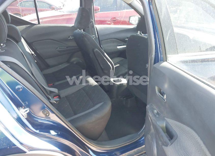 Photo 8 of 2019 Nissan Kicks SV (VIN 3N1CP5CU9KL507167)