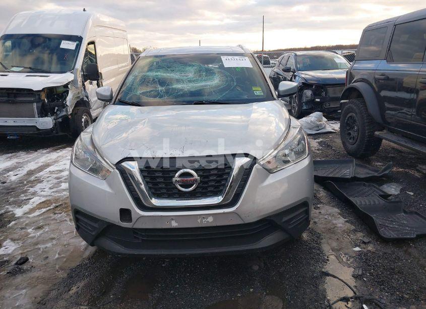 Photo 12 of 2019 Nissan Kicks SV (VIN 3N1CP5CU9KL508657)