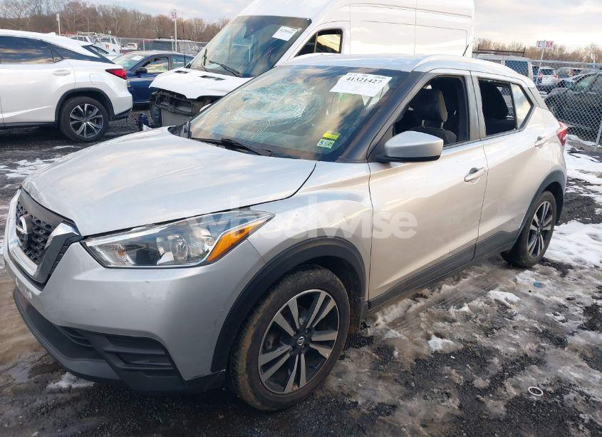 Photo 6 of 2019 Nissan Kicks SV (VIN 3N1CP5CU9KL508657)