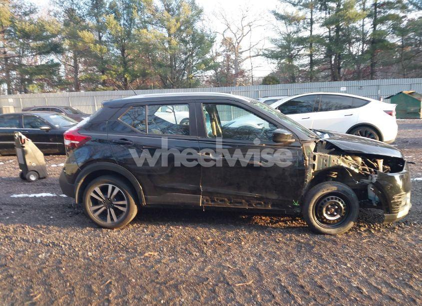 Photo 13 of 2019 Nissan Kicks SV (VIN 3N1CP5CU9KL510294)