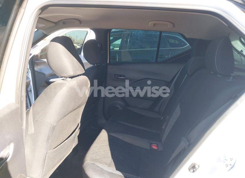 Photo 8 of 2018 Nissan Kicks SV (VIN 3N1CP5CUXJL522288)