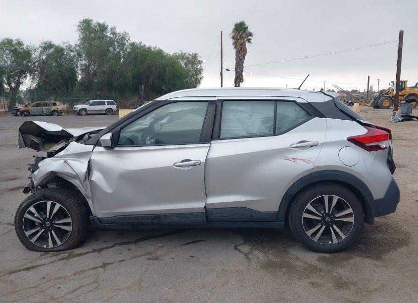 Photo 14 of 2018 Nissan Kicks SV (VIN 3N1CP5CUXJL522436)