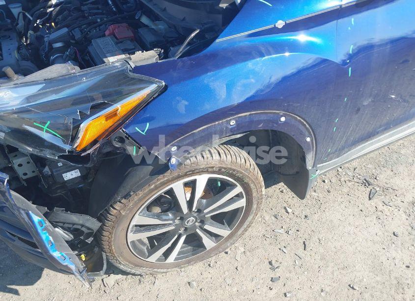 Photo 6 of 2018 Nissan Kicks SR (VIN 3N1CP5CUXJL525112)