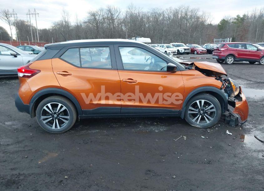Photo 13 of 2018 Nissan Kicks SV (VIN 3N1CP5CUXJL526793)