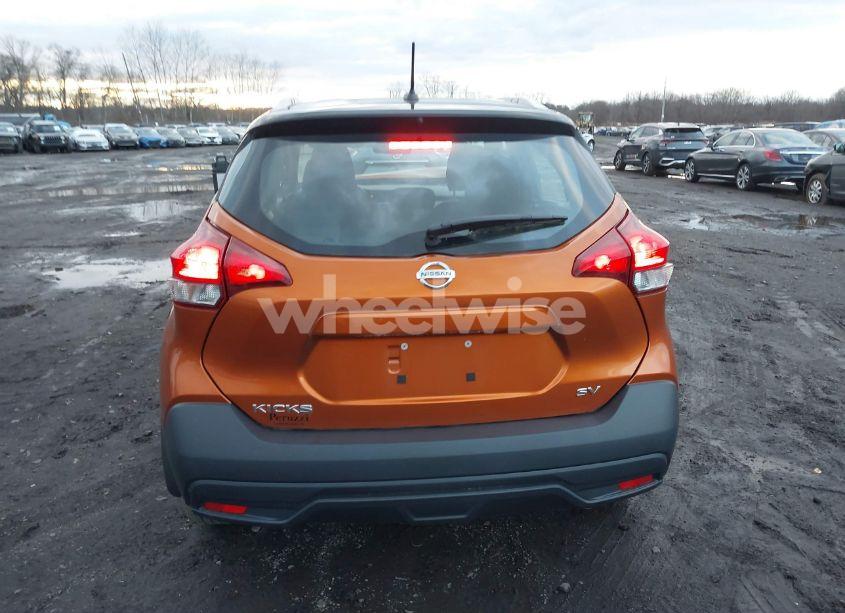 Photo 16 of 2018 Nissan Kicks SV (VIN 3N1CP5CUXJL526793)