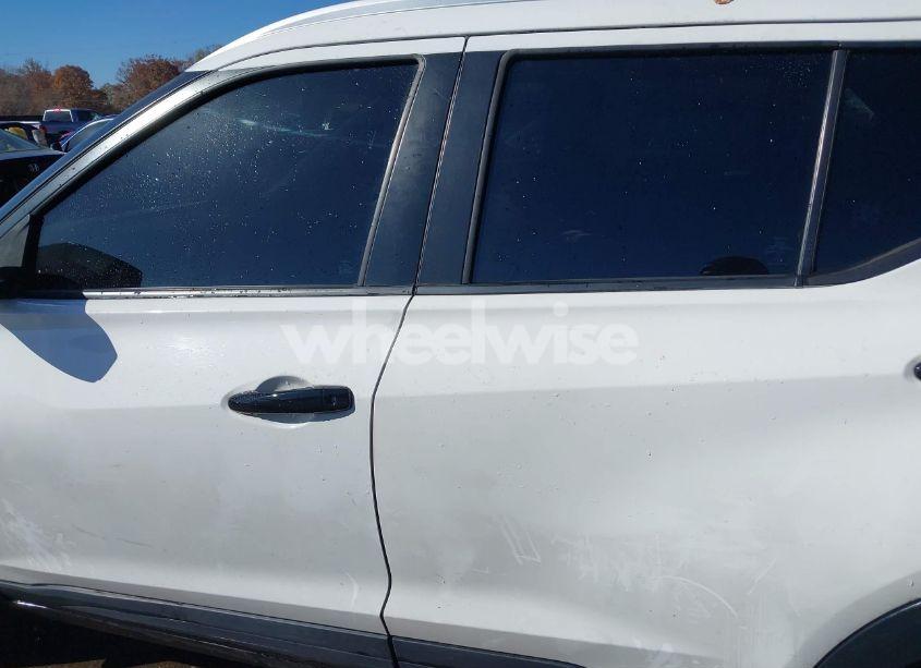 Photo 15 of 2018 Nissan Kicks S (VIN 3N1CP5CUXJL531685)