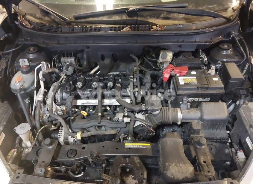 Photo 10 of 2019 Nissan Kicks S (VIN 3N1CP5CUXKL470758)