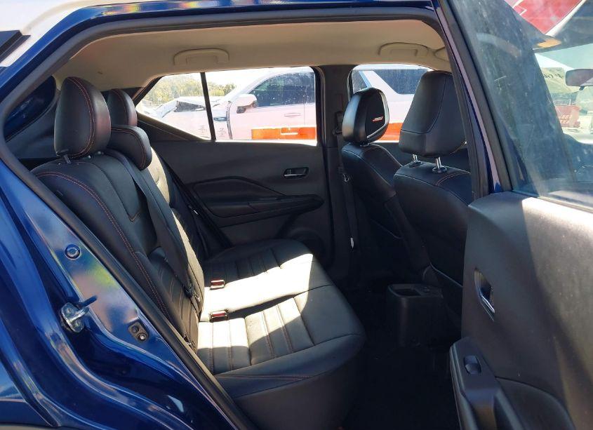 Photo 8 of 2019 Nissan Kicks SR (VIN 3N1CP5CUXKL480478)