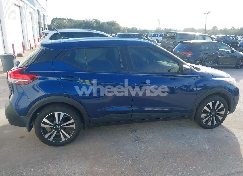 Photo 13 of 2019 Nissan Kicks SV (VIN 3N1CP5CUXKL482280)