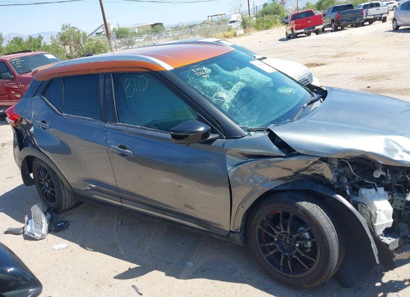 Photo 13 of 2019 Nissan Kicks SR (VIN 3N1CP5CUXKL536497)