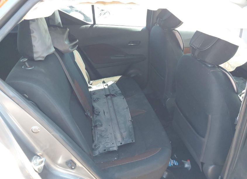 Photo 8 of 2019 Nissan Kicks SR (VIN 3N1CP5CUXKL536497)