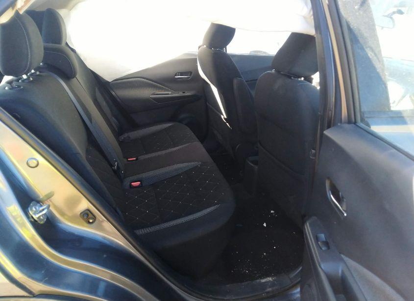 Photo 8 of 2019 Nissan Kicks SV (VIN 3N1CP5CUXKL557950)