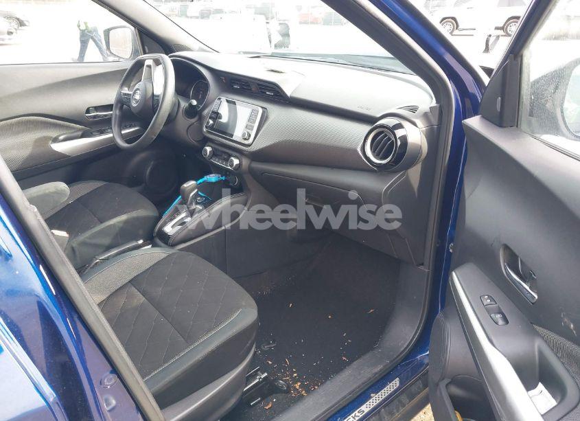 Photo 5 of 2020 Nissan Kicks SV XTRONIC CVT (VIN 3N1CP5CV0LL491662)