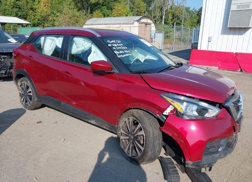 2020 Nissan Kicks SV XTRONIC CVT (VIN 3N1CP5CV0LL527432) main photo