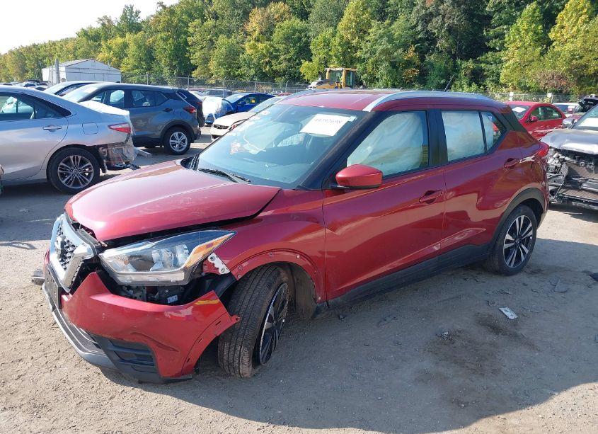 Photo 2 of 2020 Nissan Kicks SV XTRONIC CVT (VIN 3N1CP5CV0LL527432)