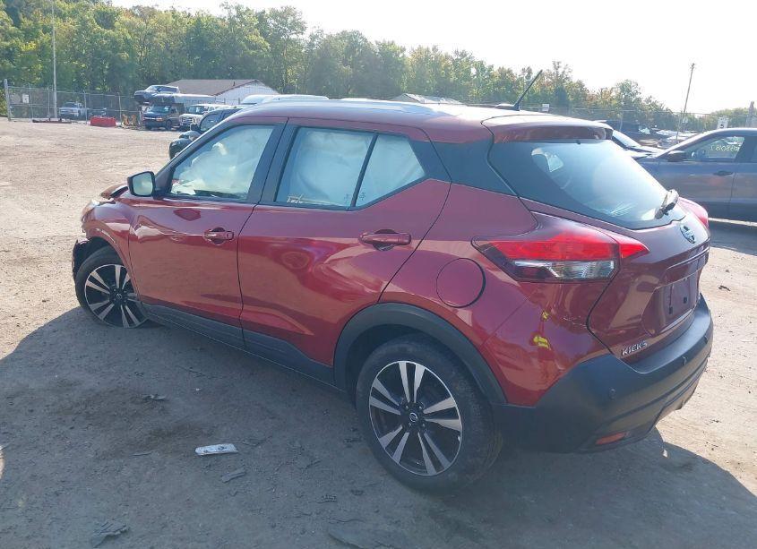 Photo 3 of 2020 Nissan Kicks SV XTRONIC CVT (VIN 3N1CP5CV0LL527432)