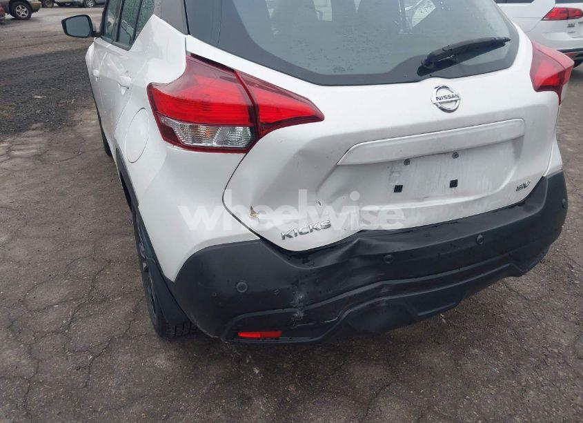 Photo 6 of 2020 Nissan Kicks SV XTRONIC CVT (VIN 3N1CP5CV0LL556932)