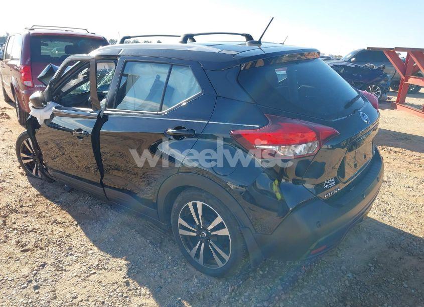 Photo 3 of 2020 Nissan Kicks SV XTRONIC CVT (VIN 3N1CP5CV0LL574718)