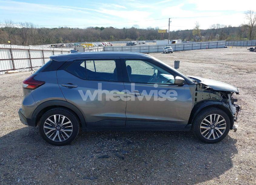 Photo 14 of 2021 Nissan Kicks SV XTRONIC CVT (VIN 3N1CP5CV0ML471302)