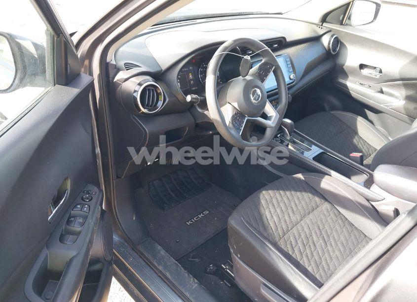 Photo 19 of 2021 Nissan Kicks SV XTRONIC CVT (VIN 3N1CP5CV0ML471302)